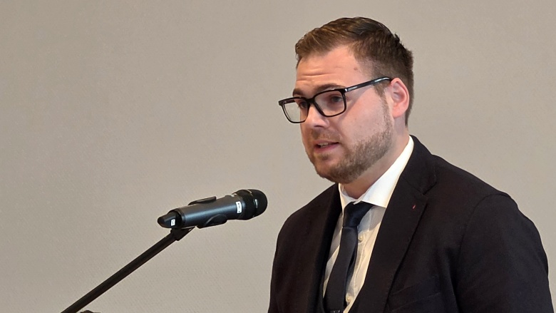 Philipp Manusch am Rednerpult