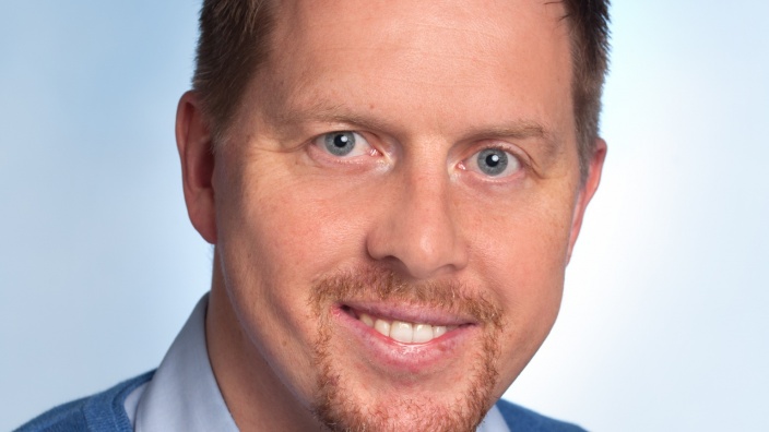 Dr. Sebastian Huber